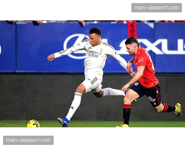 快讯：皇马客场2-1逆转巴萨，贝林厄姆第89分钟绝杀