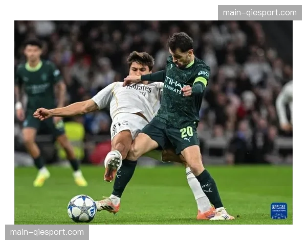 欧冠半决赛实时:贝林厄姆中路抢断策动反击,维尼修斯破门,皇马1-0领先曼城 欧冠半决赛实时:贝林厄姆中路抢断策动反击,维尼修斯破门,皇马1-0领先曼城